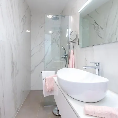 Apartment Modern Elle Malinska